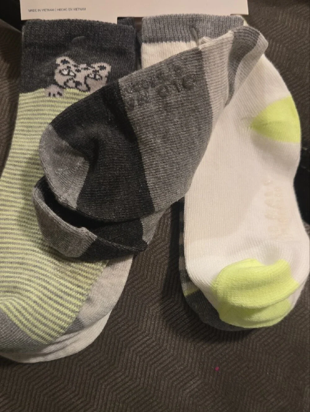 Old Navy Kids Crew Socks - Gray, Light Green & White (6 Pack)